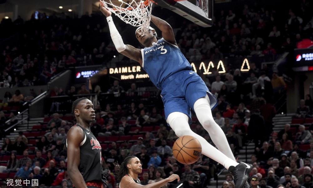 赛增添了更 赛增添了更