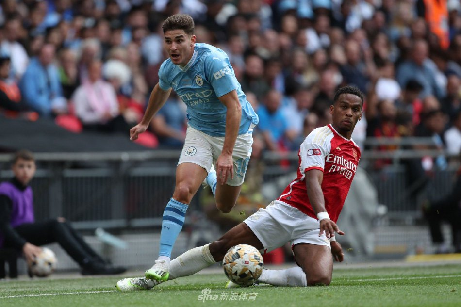 由此诞生 由此诞生